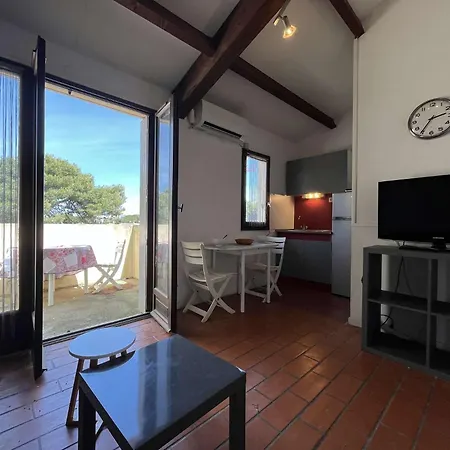 2 Pieces - Gn320-037 Apartment
